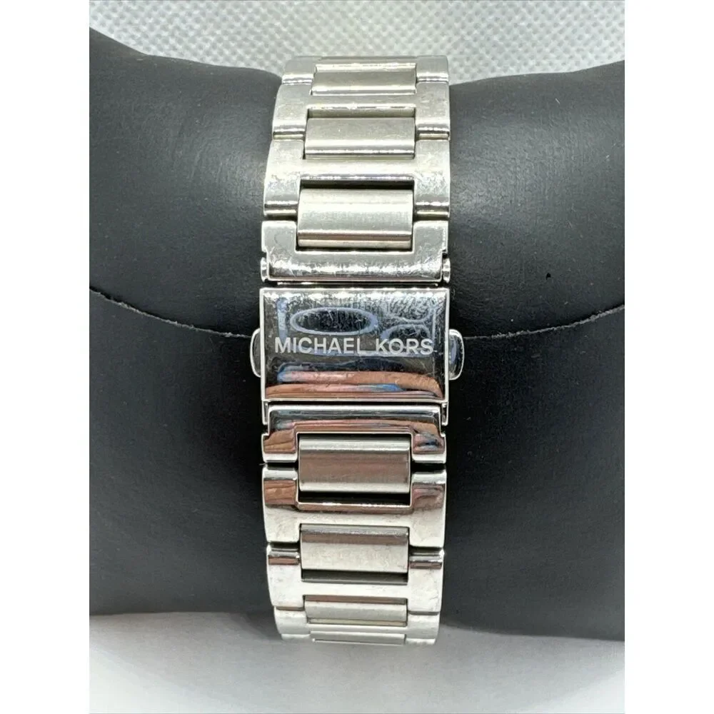 Michael Kors Skylar MK5866 Women Stainless Steel Analog Dial Quartz Watch JNA862